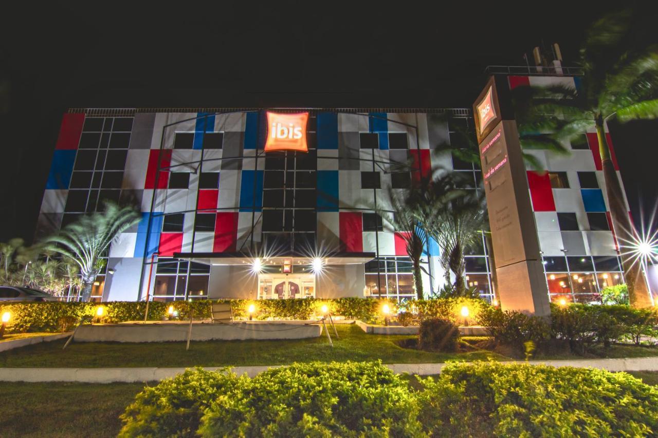 Ibis Vitoria Aeroporto Hotel Carapina Екстериор снимка